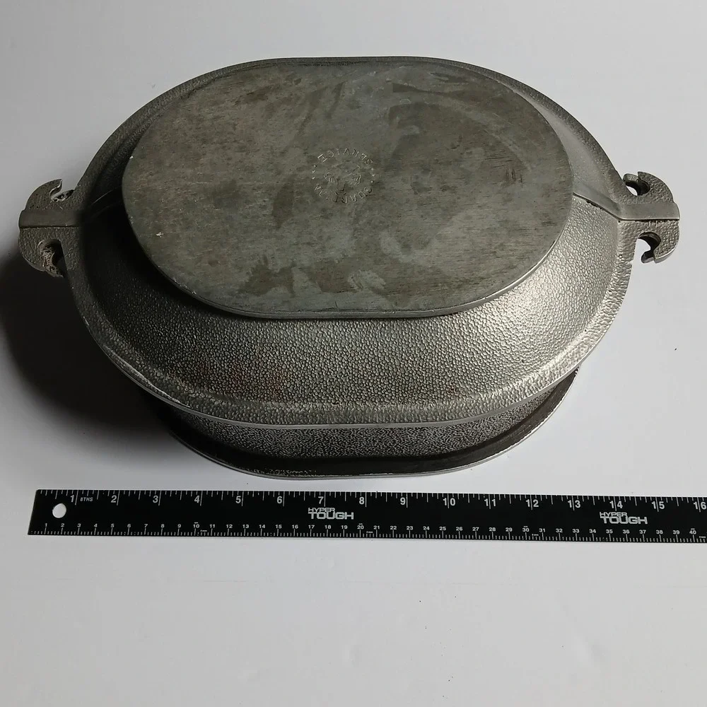 Dutch Oven w/ Serving Tray Lid Vtg Guardian Service Cast Aluminum Roaster